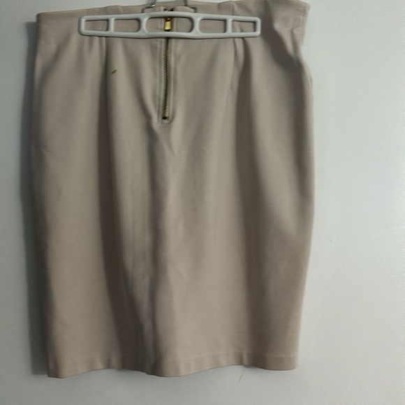 Gently loved khaki skirt; sized 12 - Picture 2 of 8